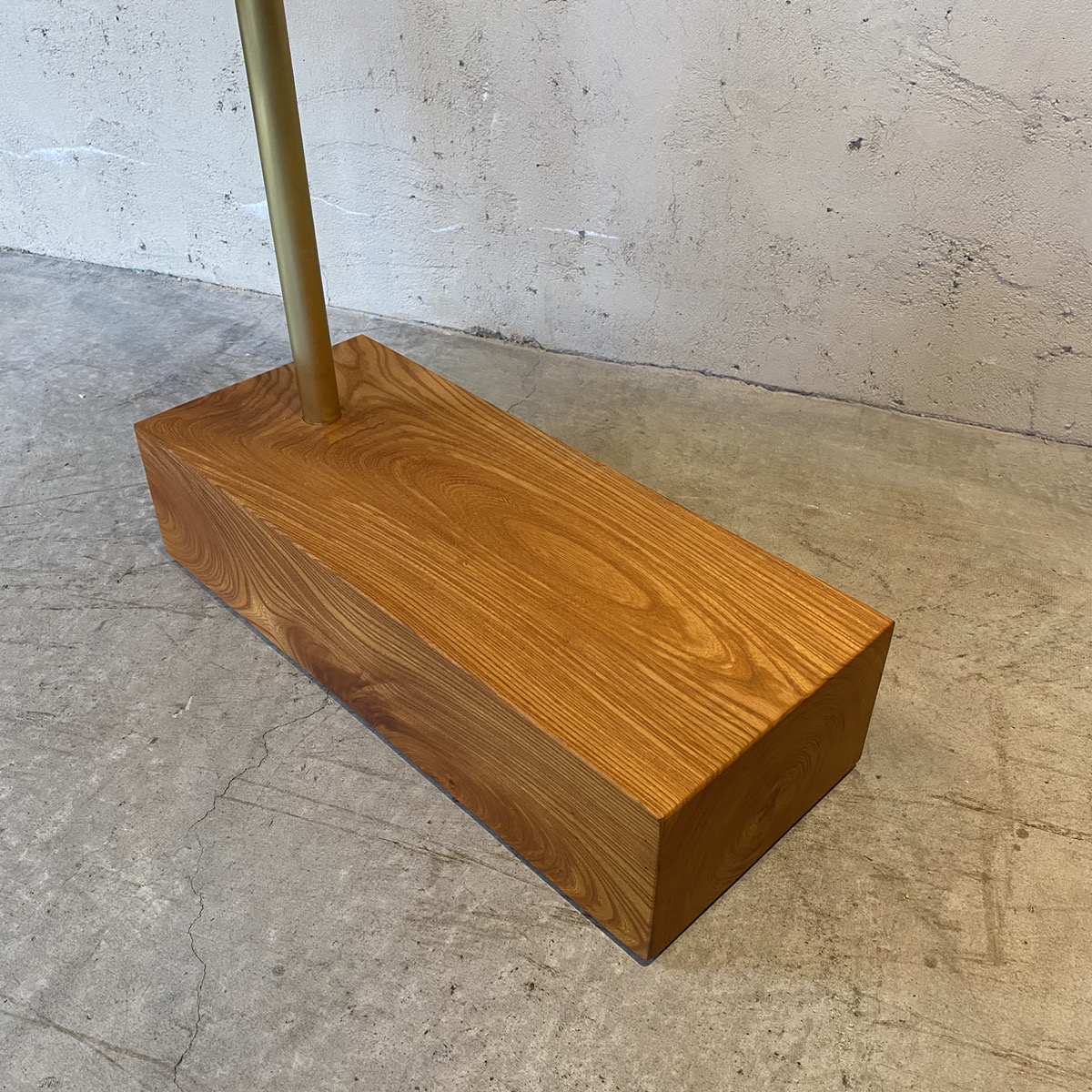 店舗限定商品】真鍮コートハンガー⑤ – 上手工作所